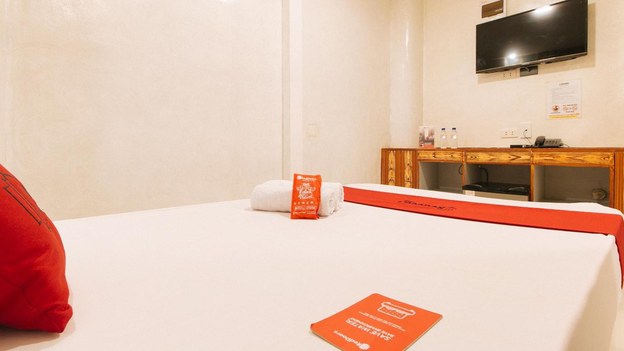 Reddoorz @ Piy Margal Sampaloc Manila Hotel Eksteriør billede